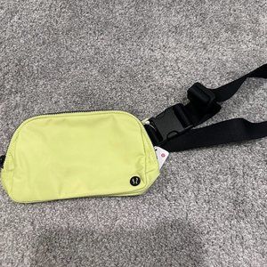 NWT Lululemon everywhere belt bag